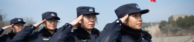 警队写真,写真中的忠诚与英勇